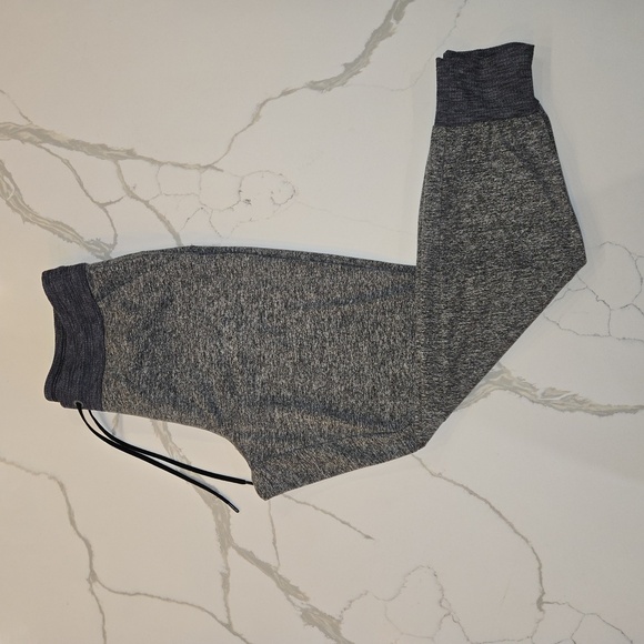 Athleta Womens Flux Soft Stretch Jogger Pants Gray  Size Small - Picture 1 of 8